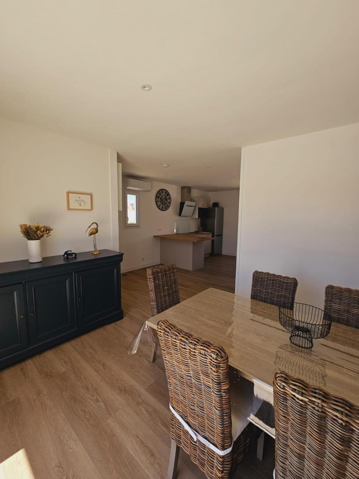 Maison De Vacances Entiere A 10 Mn De La Rochelle Dompierre-sur-Mer エクステリア 写真