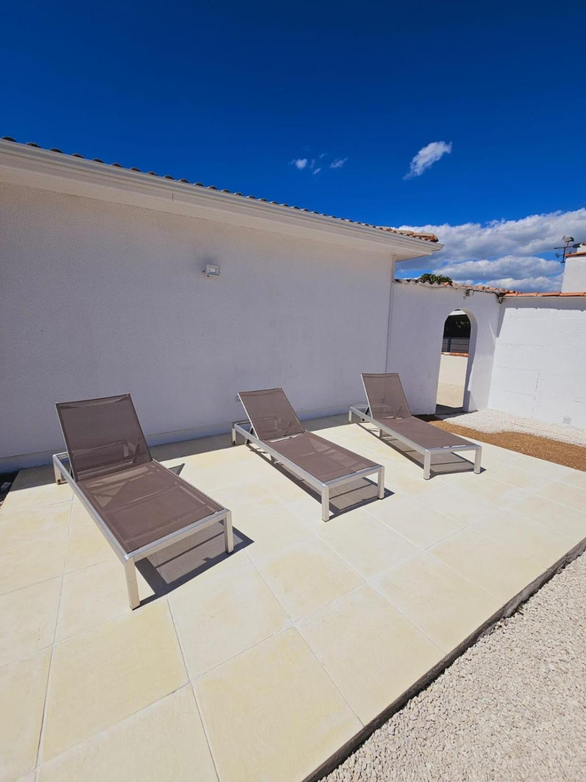 Maison De Vacances Entiere A 10 Mn De La Rochelle Dompierre-sur-Mer エクステリア 写真